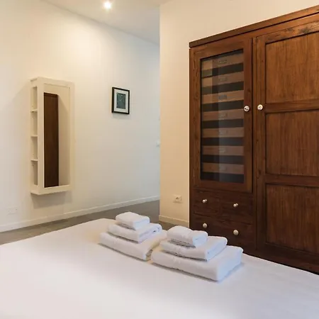 Apartment Tiarini In Bolognina By Wonderful Italy